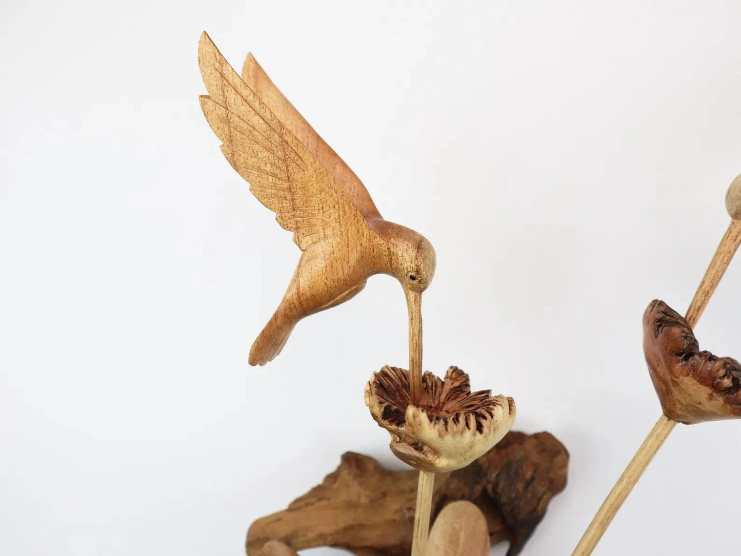 Hand-Carved Wooden Hummingbird Pair Wall Art - Natural Flower & Bird Display