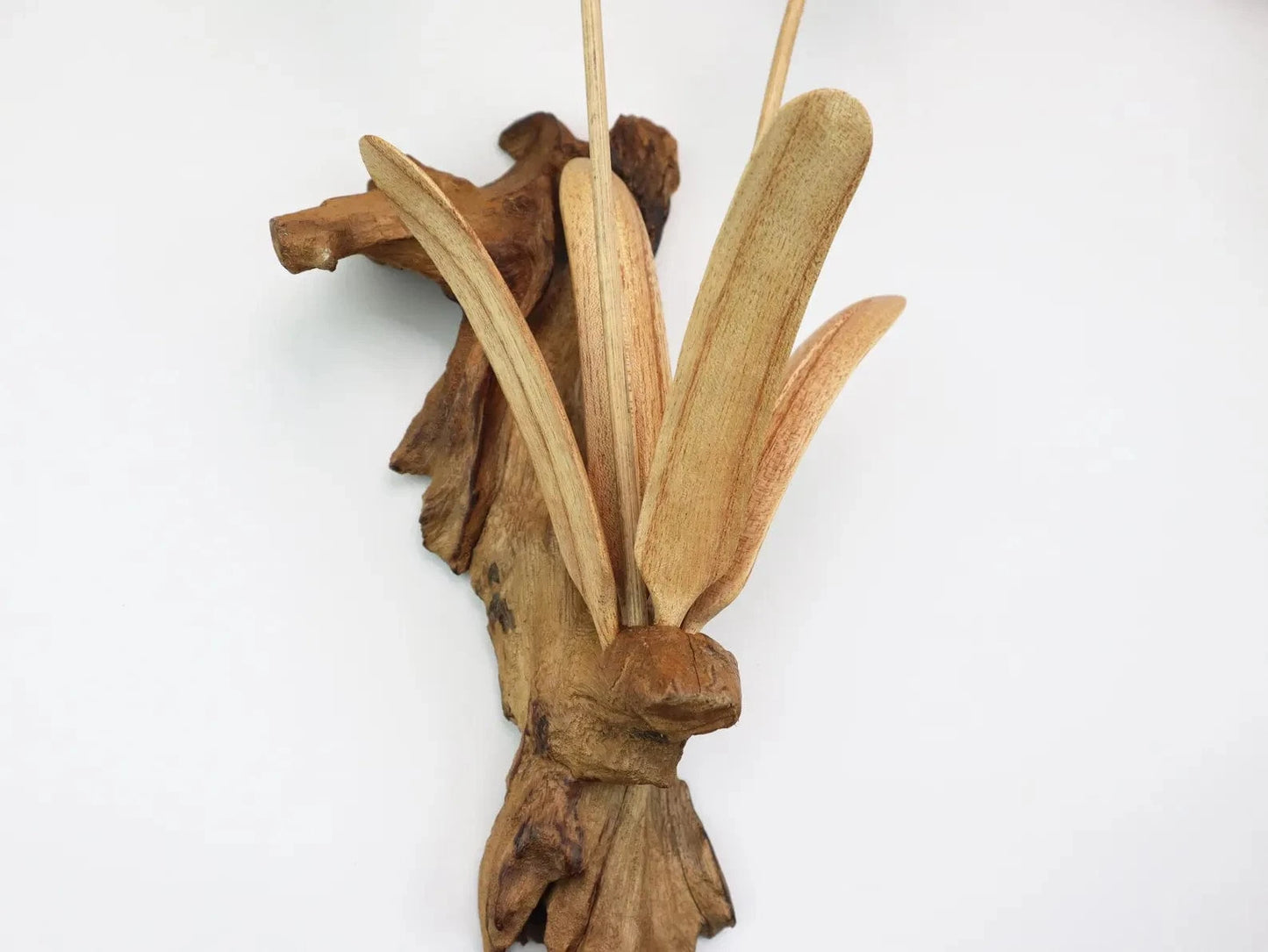 Hand-Carved Wooden Hummingbird Pair Wall Art - Natural Flower & Bird Display