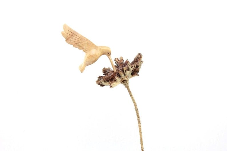 Wooden Flower with Hummingbird