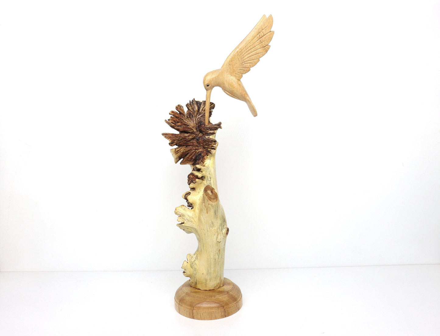 Hummingbird Statue Table Deco