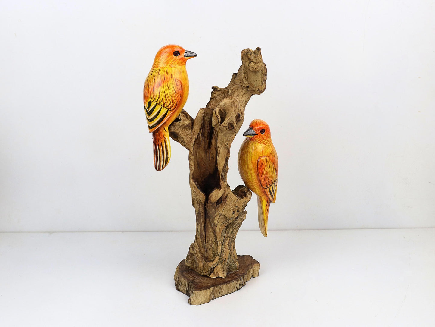 手描きの木製鳥の彫刻 | 自然からインスピレーションを得た流木アート | ユニークなホームデコレーション | 鳥やアート愛好家へのプレゼントに最適