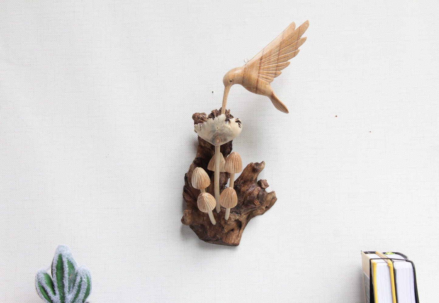 Wall Deco Hummingbird On Mushroom