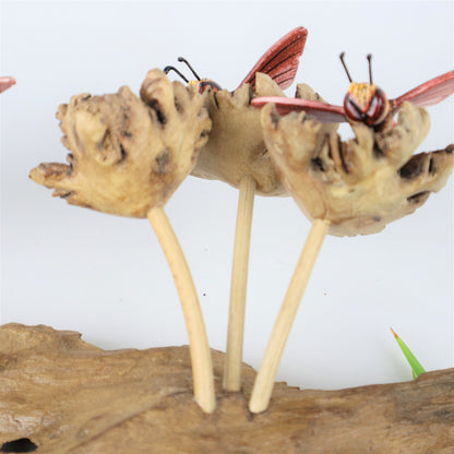 Hanging Red Bees Sculpture, Mushroom Art Deco, Wall Deco, Wood Carving, Home Deco, Office Deco, Birthday Gift, Mothers, Handmade Gifts