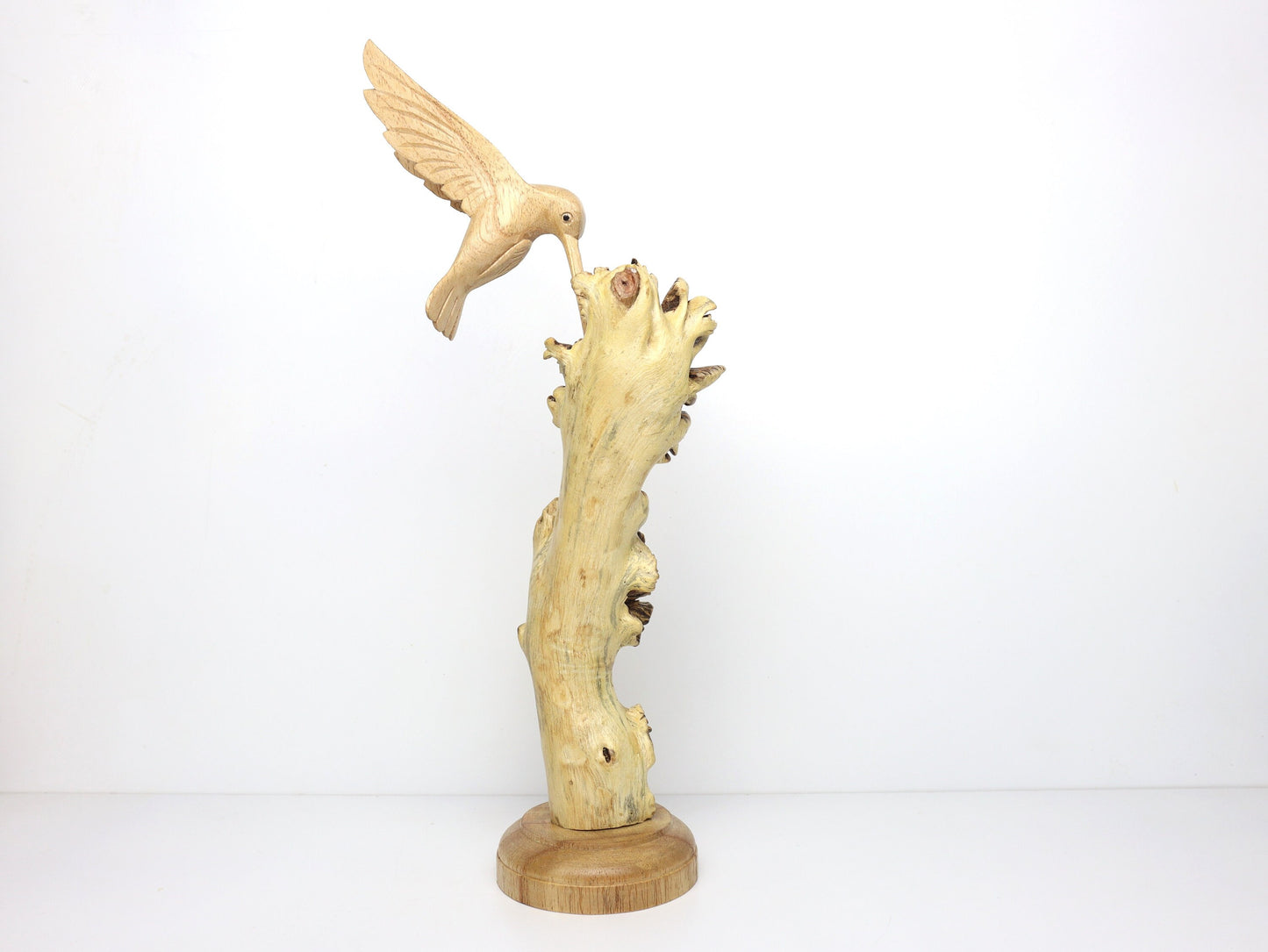 Hummingbird Statue Table Deco