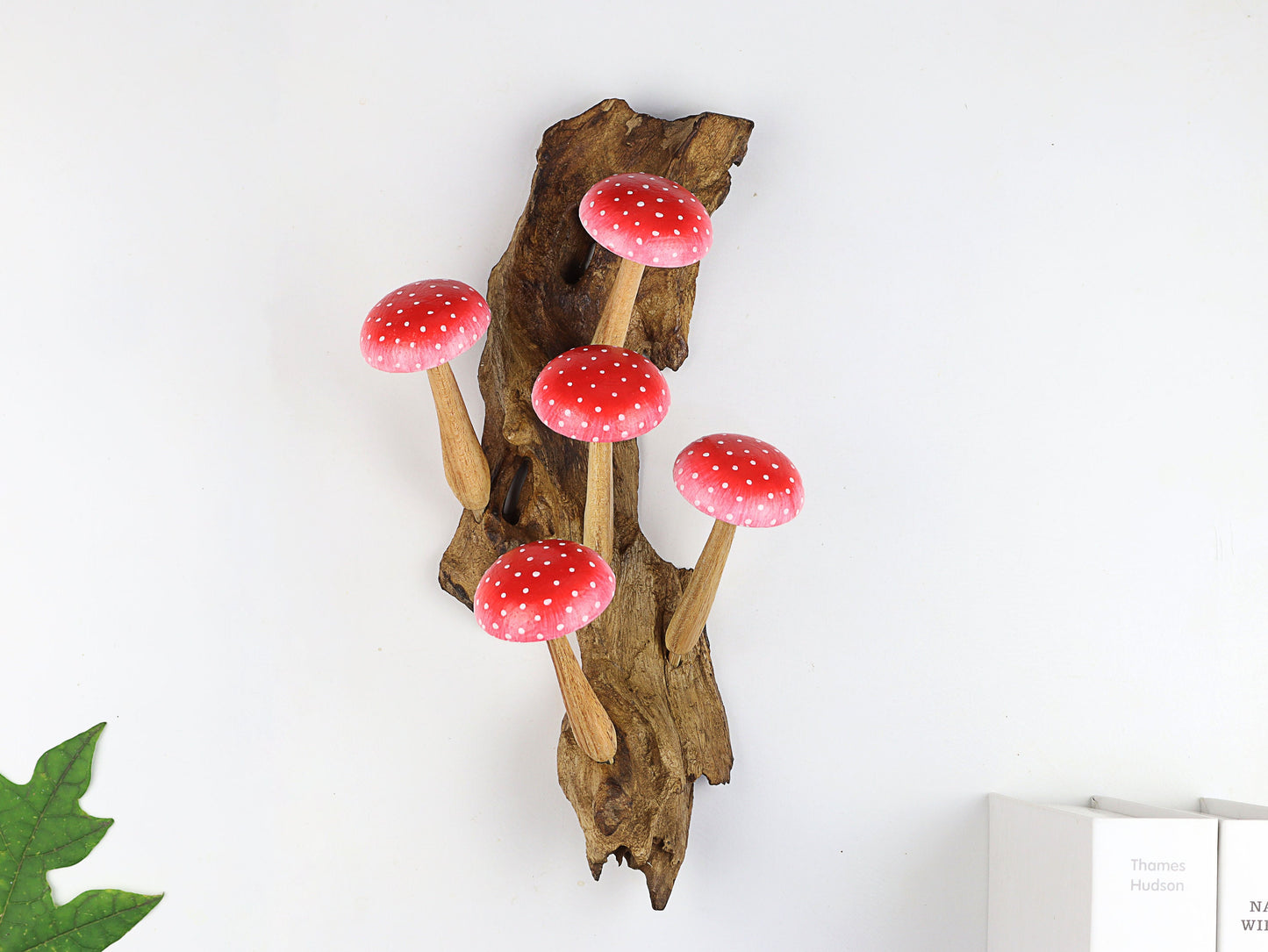 Red Hanging Mushroom Deco, Mushroom Wall Art, Wooden Carving, Nature-inspired Gift, Rustic Wood Mushroom, Fairy Mushroom, Handmade Gifts