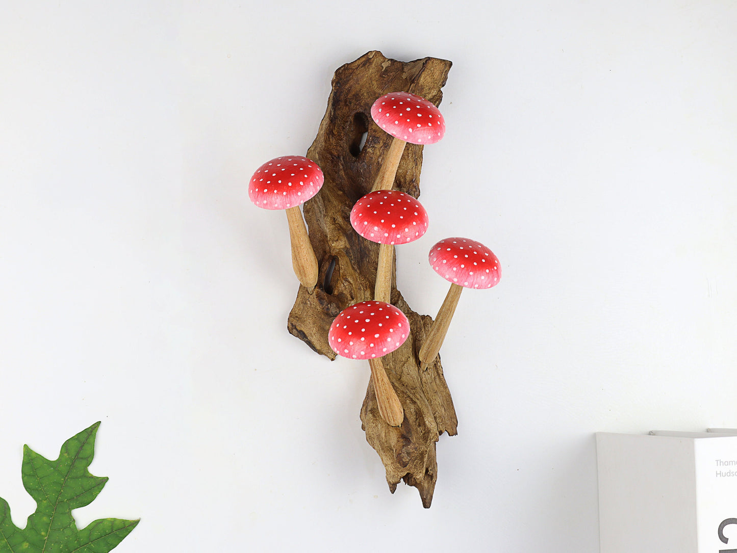 Red Hanging Mushroom Deco, Mushroom Wall Art, Wooden Carving, Nature-inspired Gift, Rustic Wood Mushroom, Fairy Mushroom, Handmade Gifts